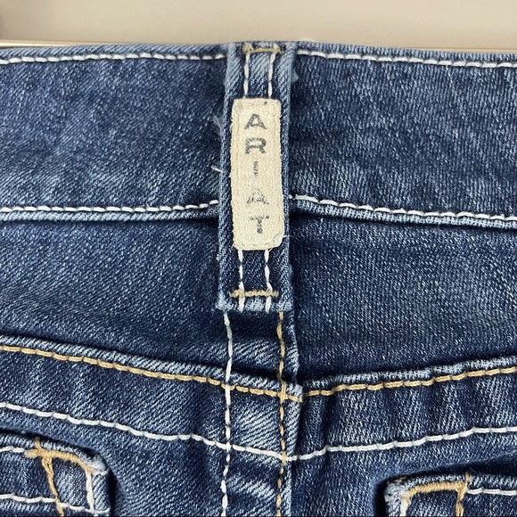 ARIAT Womens R.E.A.L Mid Rise Icon Stackable Straight Leg Skinny Jeans - Picture 9 of 11